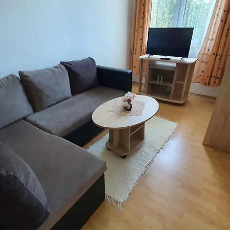 With A - C In Siofok-balaton 19625 Apartmán