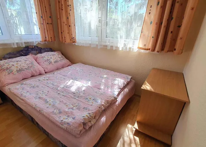 Apartmán With A - C In Siofok-balaton 19625